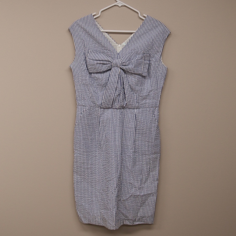 Midi dress with bow